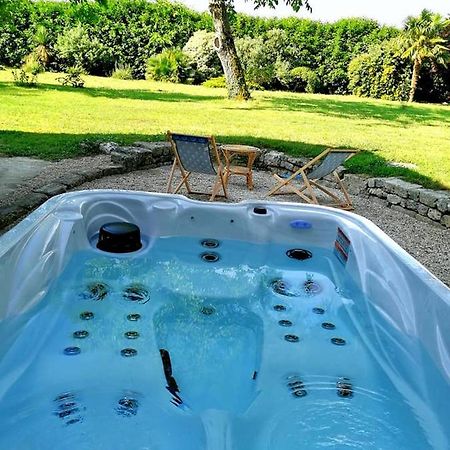 Gite Dans Une Ambiance Vegetale Avec Spa Privatif Jazennes ภายนอก รูปภาพ